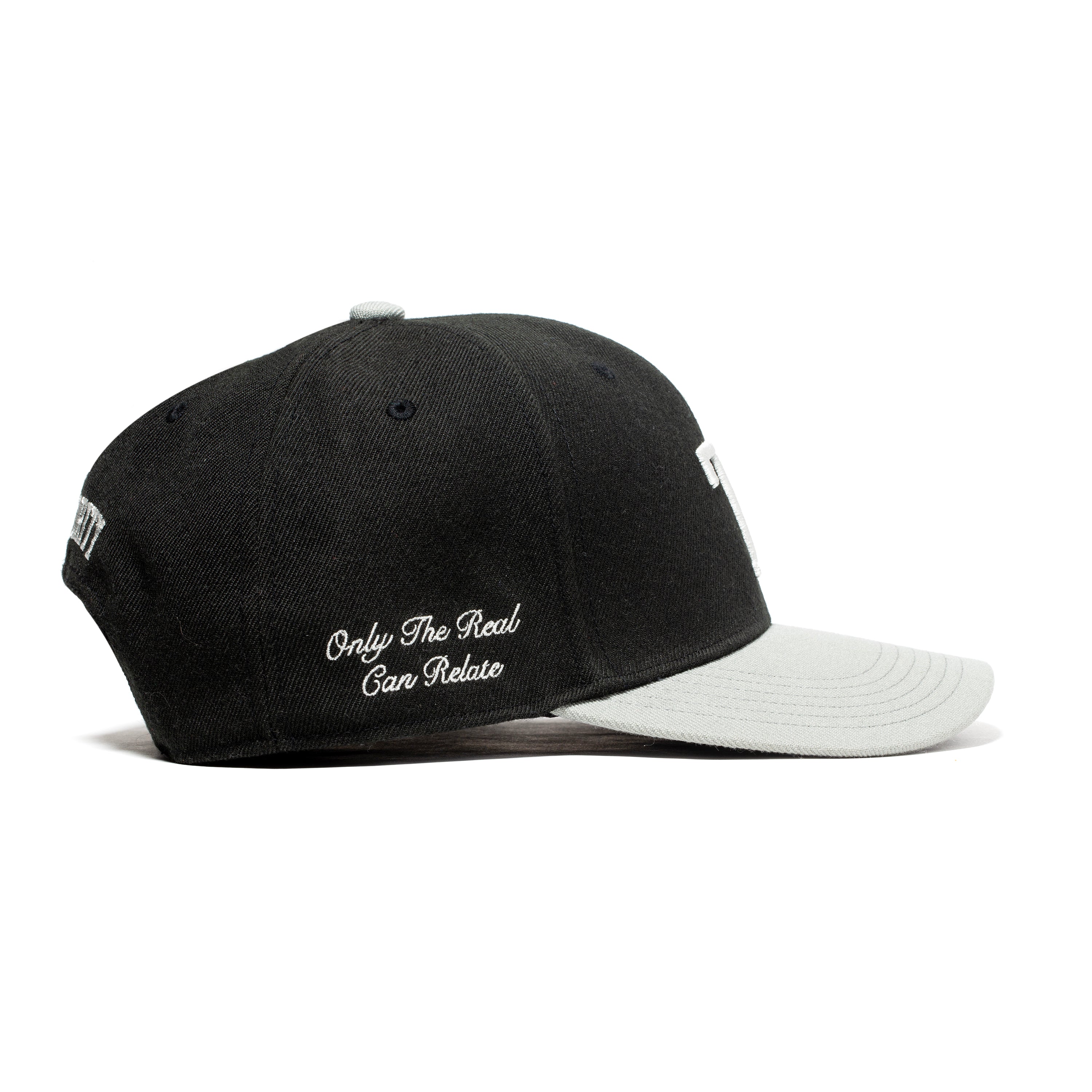 20FOUR - BLACK / GREY