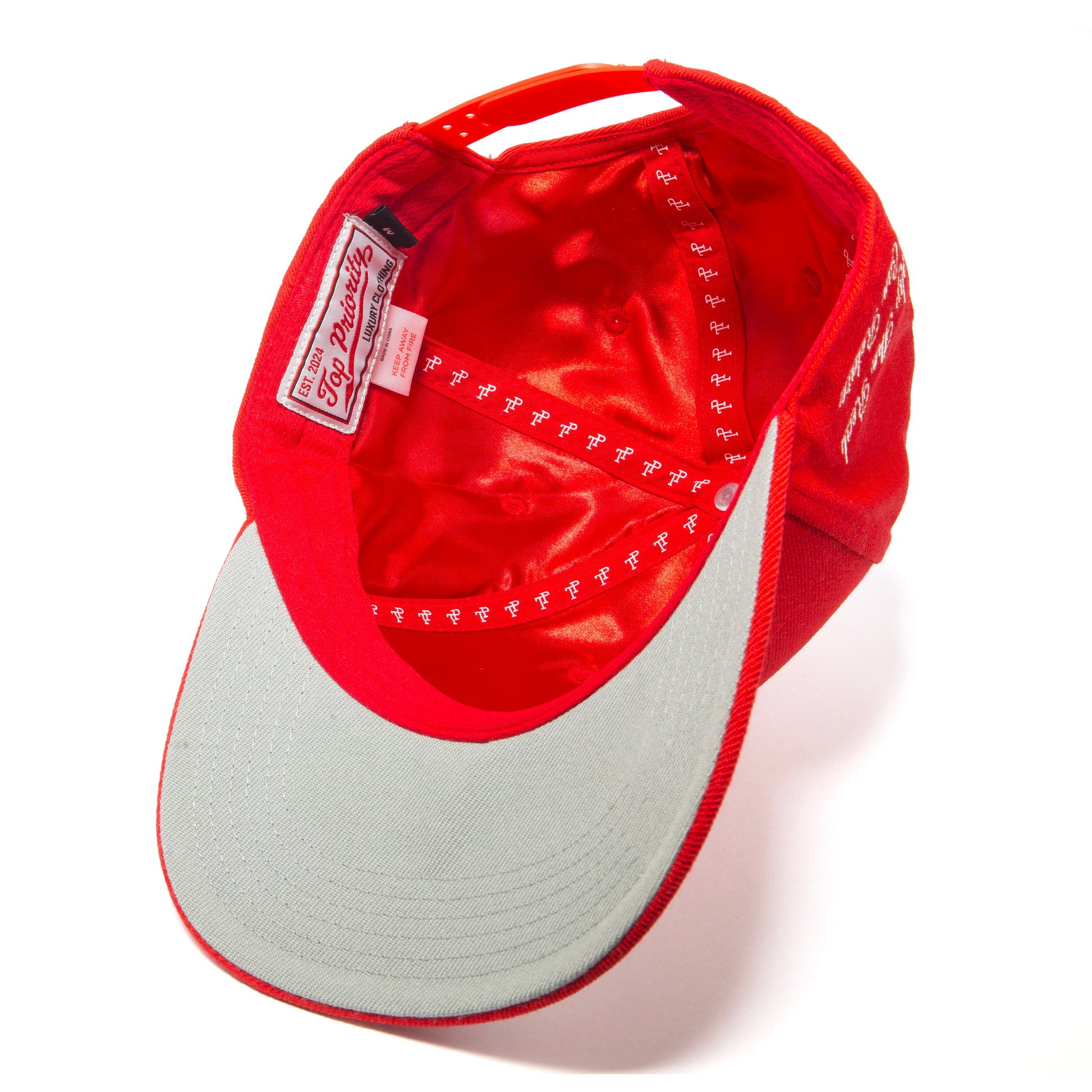 20FOUR - RED / WHITE